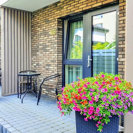 Amber Drop Apartments Паланга Экстерьер фото